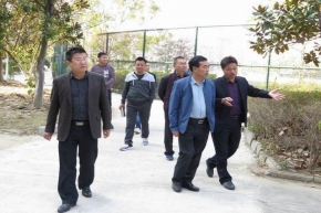 抚州市推及进义务教育均衡发展工作督导组到我校检查指导迎国检工作