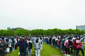 感恩教育---宜黄三中成功举办第一人老师感恩教育公益演讲会
